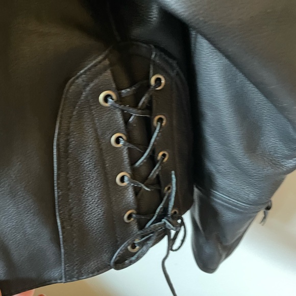 Genuine leather motorcycle jacket- Womens xxl - Picture 2 of 14